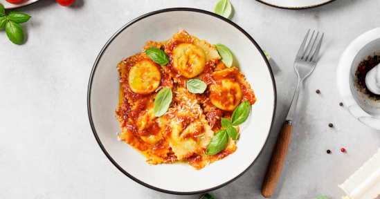 RAVIOLI RICOTTA E SPINACI CON PESTO ALLA TRAPANESE